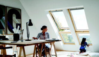 Un grenier aménagé en bureau